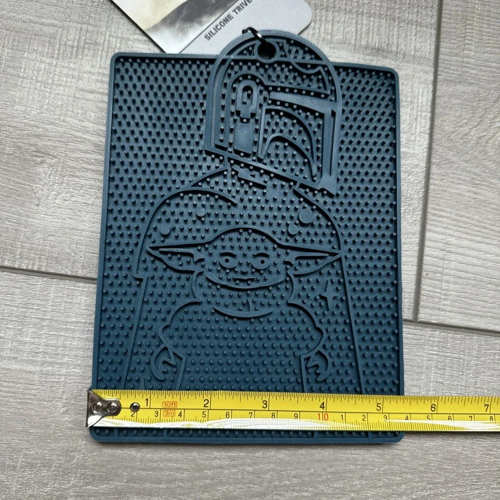 Disney STAR WARS The MANDALORIAN Mandolorian & Grogu Cookware Silicone Trivet